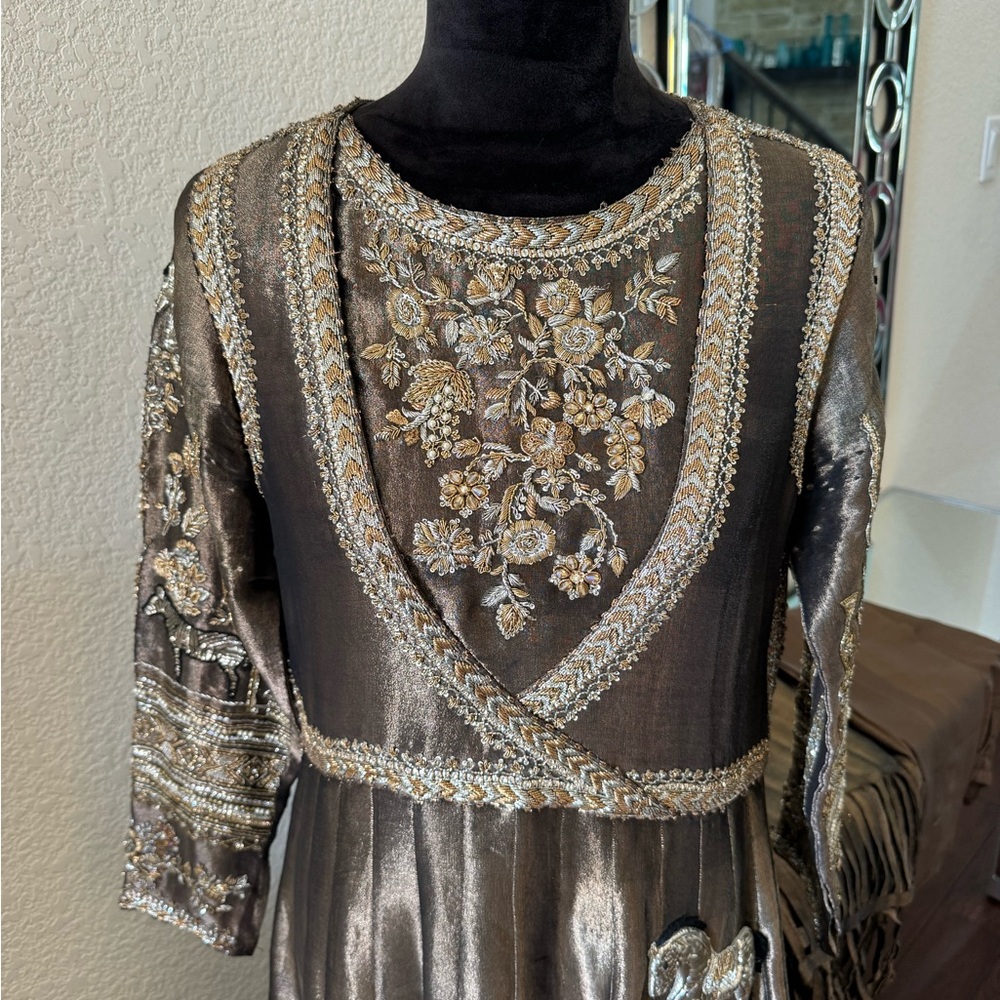 Pakistani/Indian Designer Nida Azwar stunning dress. S/M - Picture 10 of 16